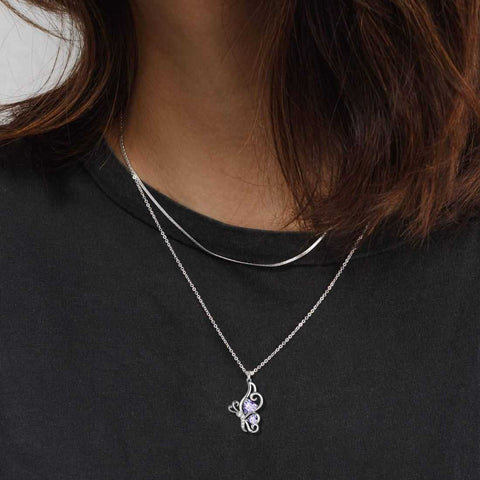 Collier avec pierre de naissance papillon en alexandrite de juin pour femmes et filles, bijoux cadeau d'anniversaire en argent sterling Collier avec pierre de naissance papillon en alexandrite de juin pour femmes et filles, bijoux cadeau d'anniversaire en argent sterling