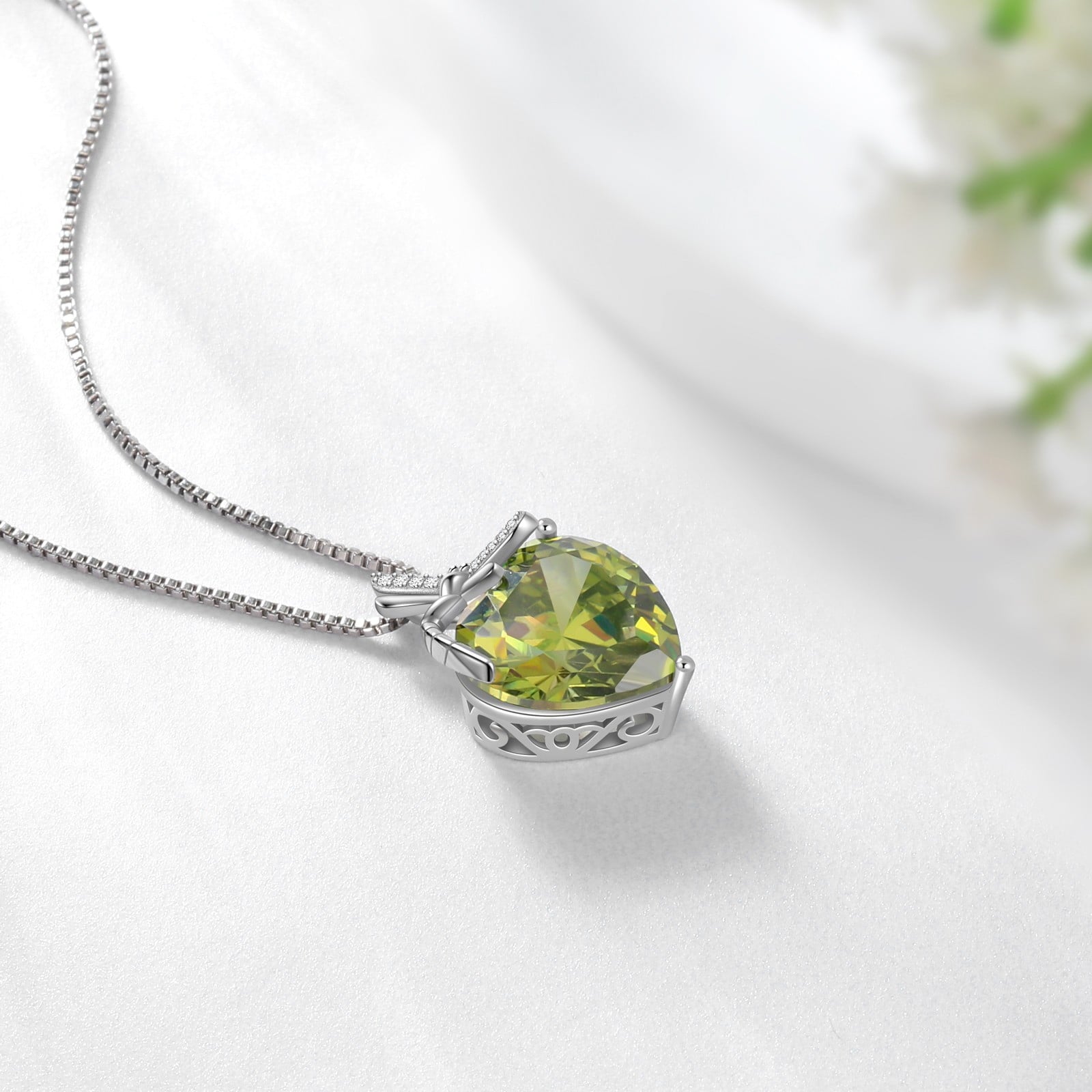Dragonfly Necklace Heart August Birthstone Necklace Peridot Green CZ 925 Sterling Silver Pendant Jewelry Women Birthday Christmas Mother's Day Gift - Aurora Tears