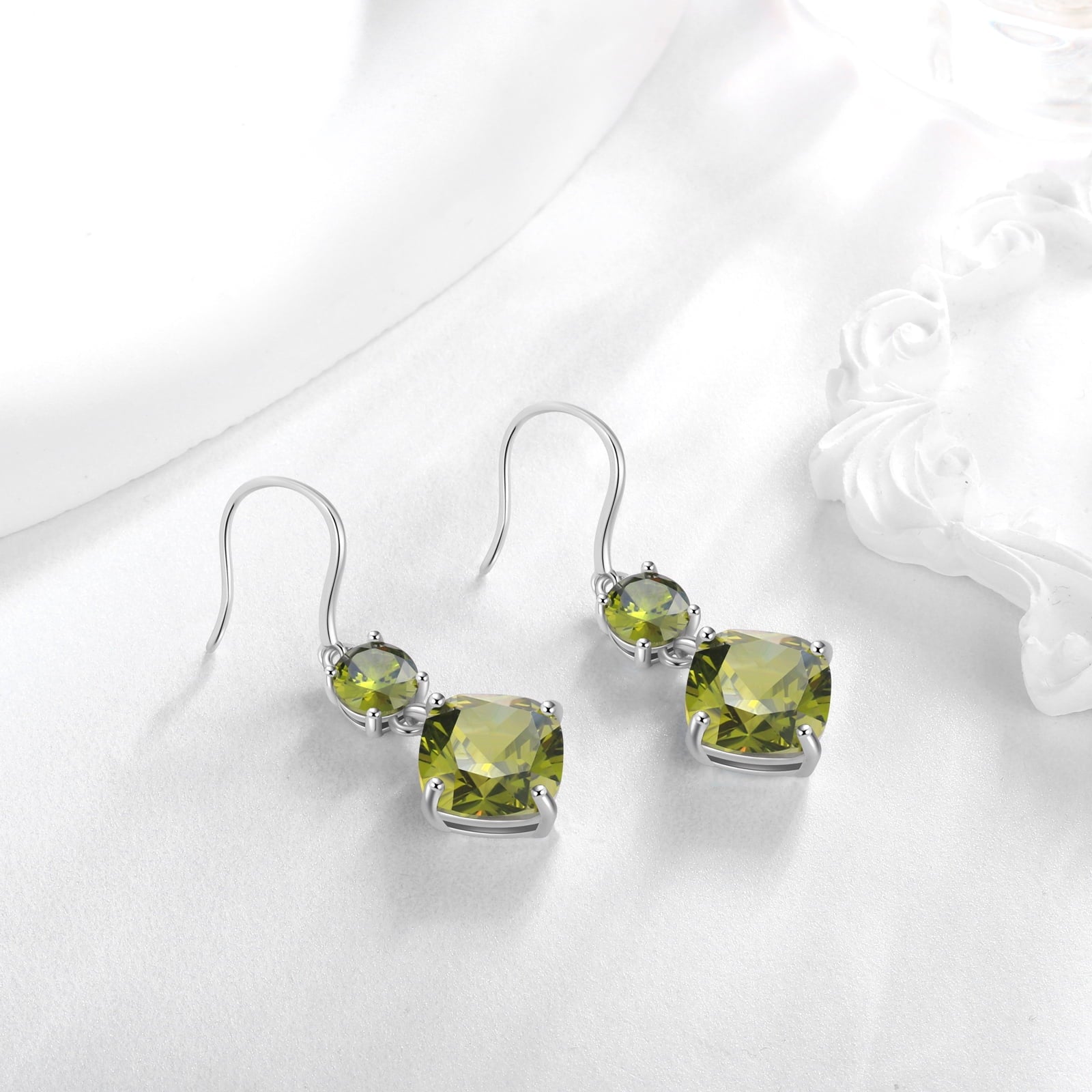 August Birthstone Earrings Women 925 Sterling Silver Long Drop Earrings Peridot Cushion Crystal Jewelry Grandma Mother Christmas Birthday Gift - Aurora Tears