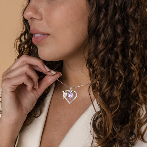 Colar feminino com pingente de coração roxo, borboleta e pedra de nascimento de junho, em prata de lei 925 com zircônia cúbica (Alexandrita). Ideal para aniversários e Dia das Mães.