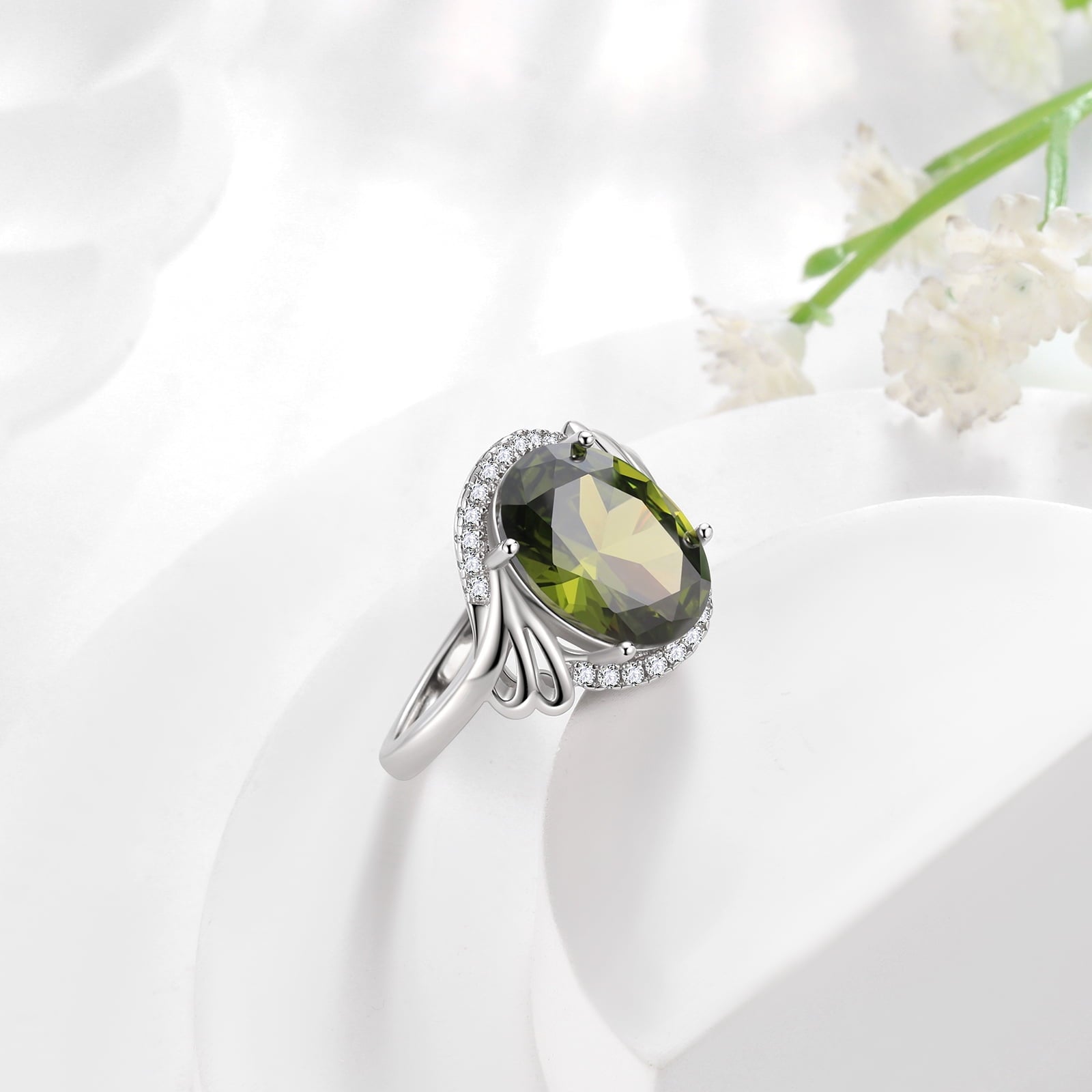 8Ct Oval Women Ring 925 Sterling Silver Halo August Birthstone Peridot Ring Jewelry Mom Grandma Birthday Mother's Day Gift - Aurora Tears