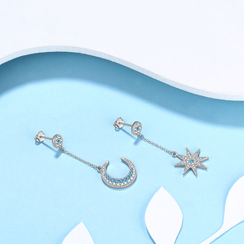 Asymmetrische himmlische Mond- und Stern-Ohrhänger für Damen aus 925er Sterlingsilber