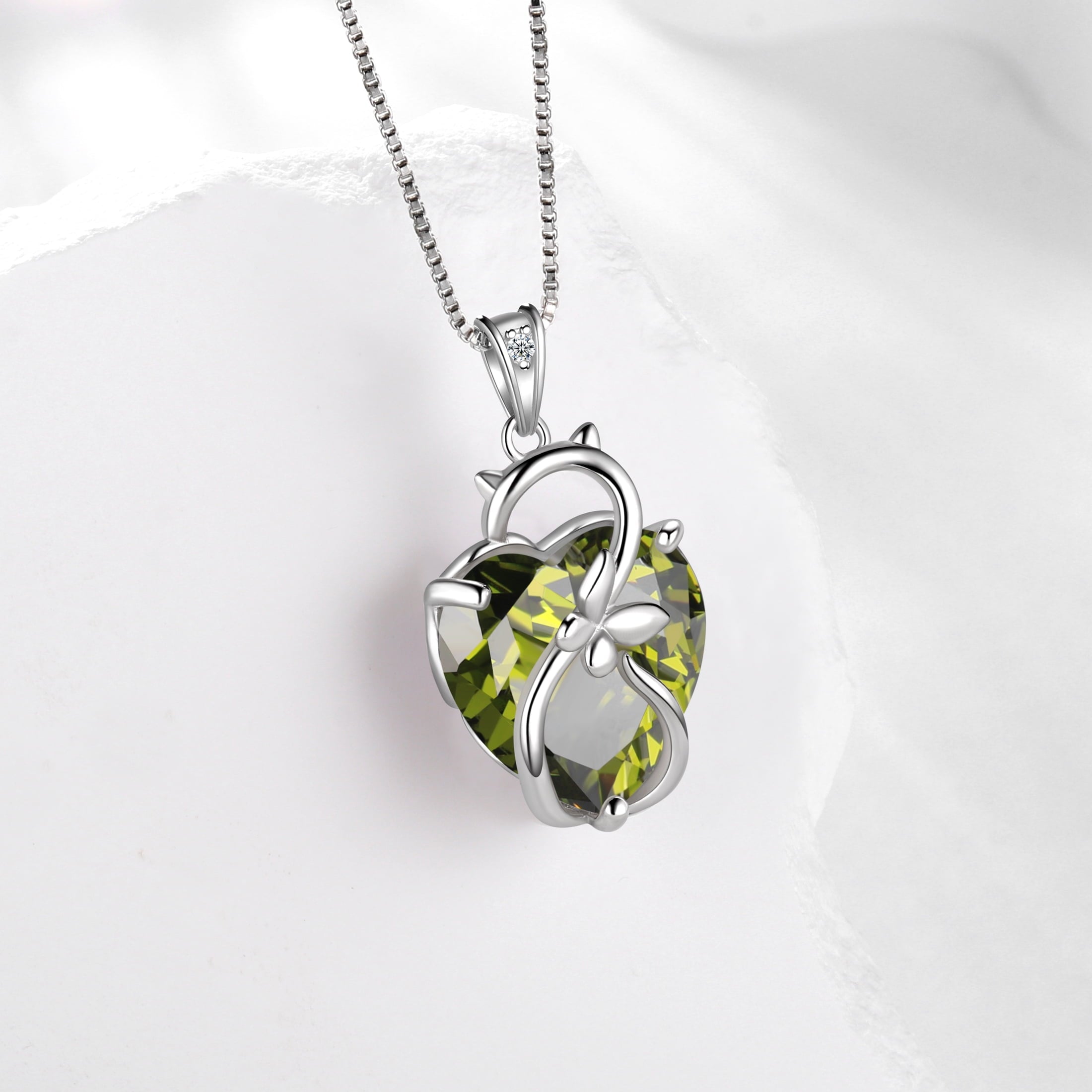 15MM Women Cat Necklace Heart August Birthstone 925 Sterling Silver Pendant Butterfly Green Peridot Jewelry Mom Christmas Birthday Gift - Aurora Tears