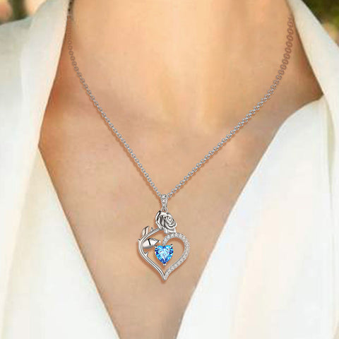 Collana con acquamarina di marzo, ciondolo a forma di cuore con pietra portafortuna, fiore rosa, gioielli, regali di compleanno