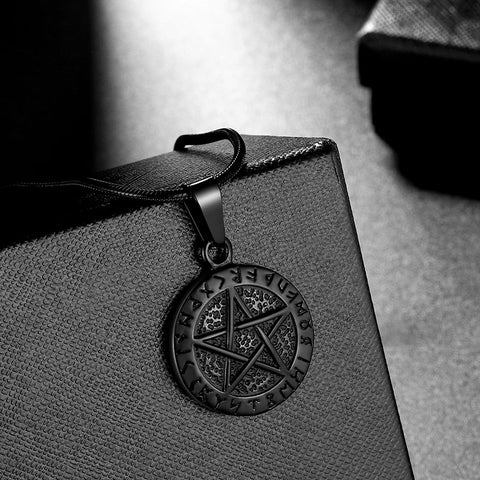 Men Wiccan Pentagram Necklace Pendant 316L Stainless Steel - Necklaces - Aurora Tears