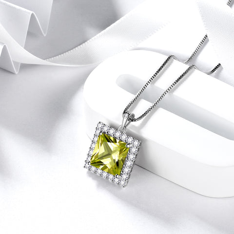 Collar cuadrado con piedra natal de agosto y peridoto, colgante para mujeres y niñas, joyería, regalos de cumpleaños, plata de ley