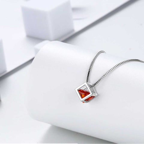 Collier avec pendentif en forme de Cube 3D, pierre de naissance de janvier, grenat, bijoux pour femmes et filles, cadeau d'anniversaire, en argent sterling